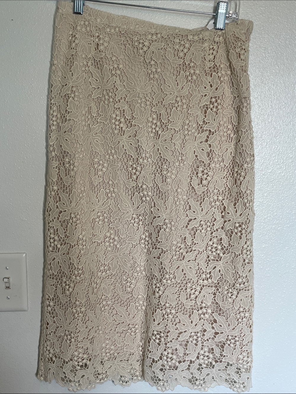 H&M Lace Crochet Midi Skirt in Beige - Picture 1 of 3